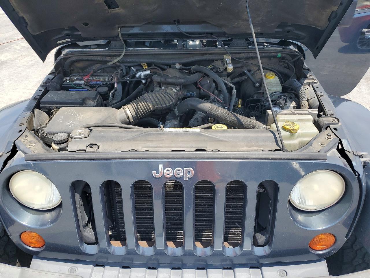 Jeep Wrangler Sahara