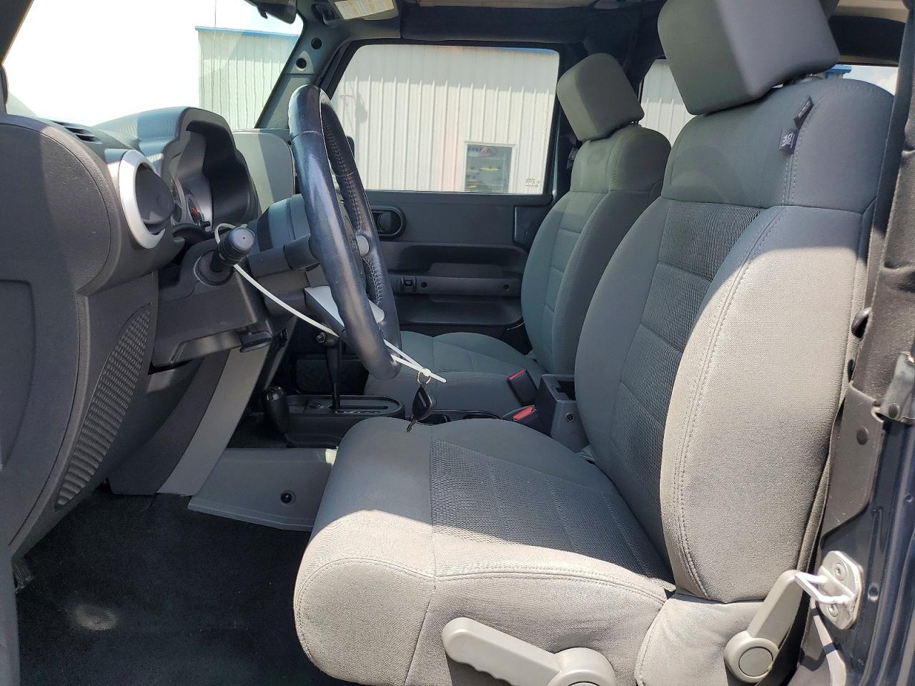 Jeep Wrangler Sahara