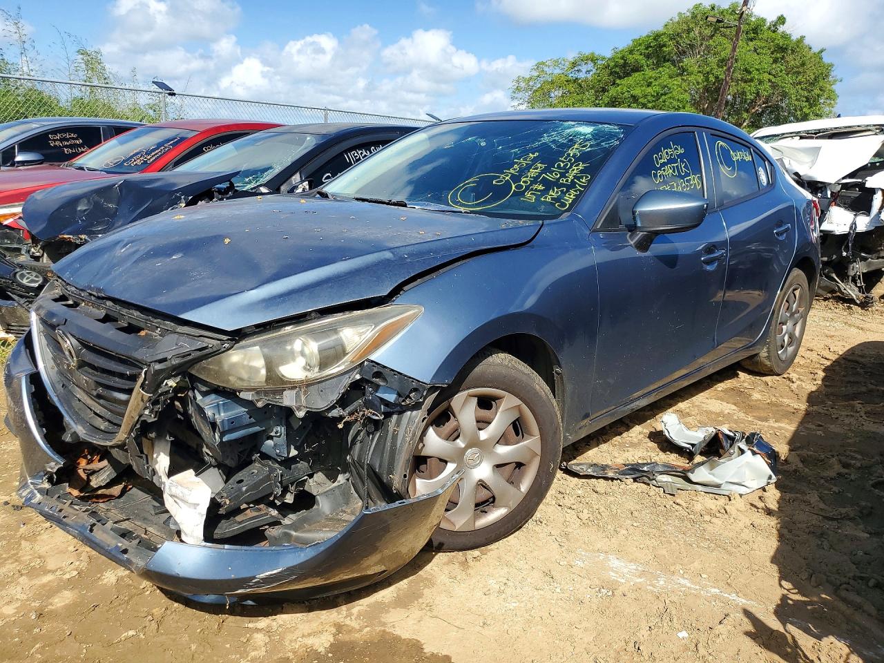 Salvage Mazda 3 Image