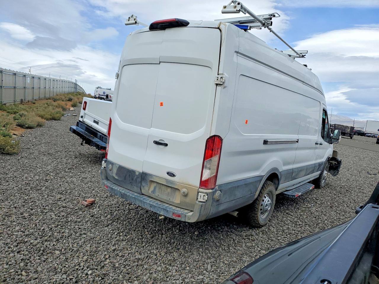 Ford Transit T-350