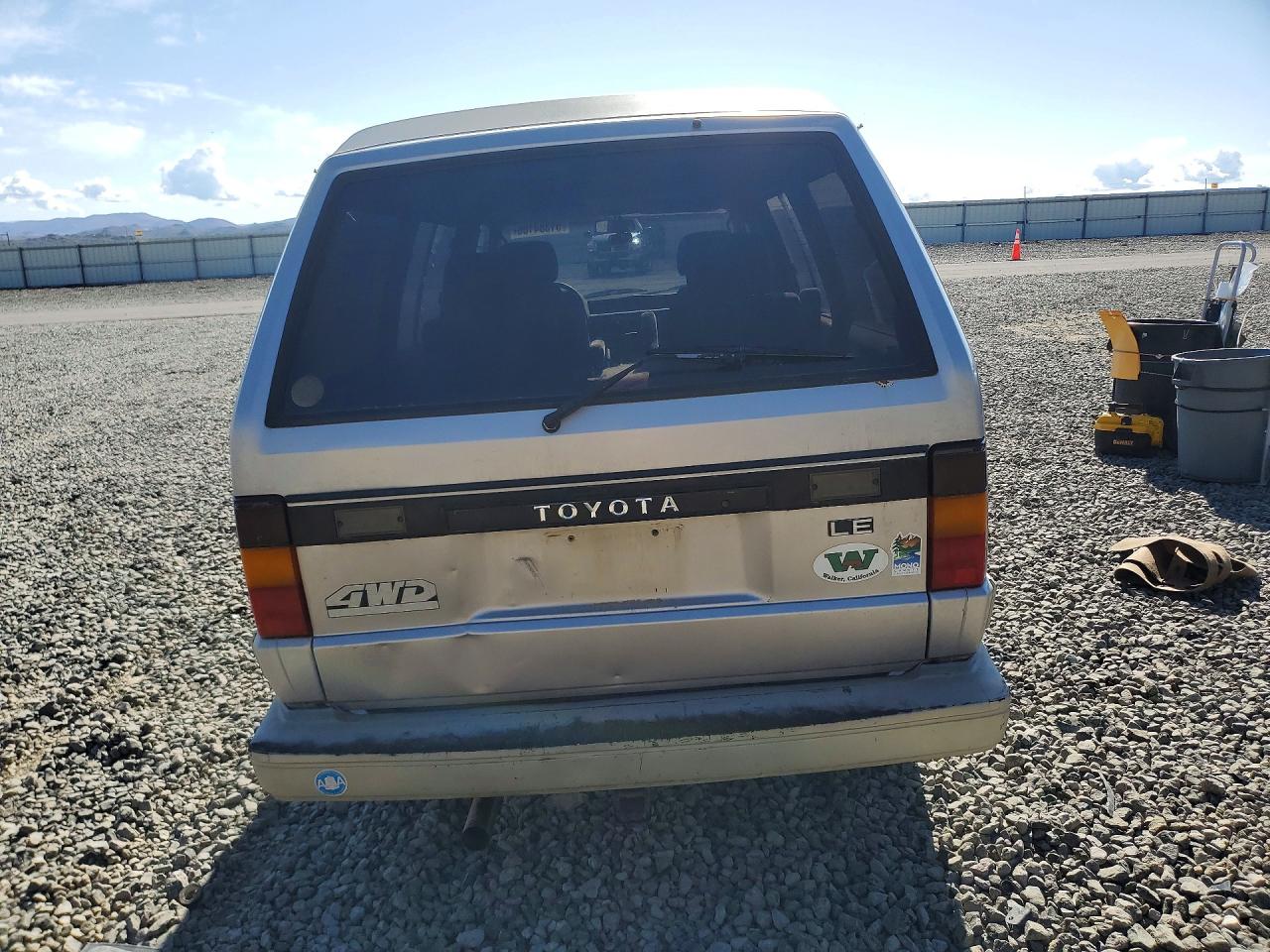 Toyota Van Wagon Le