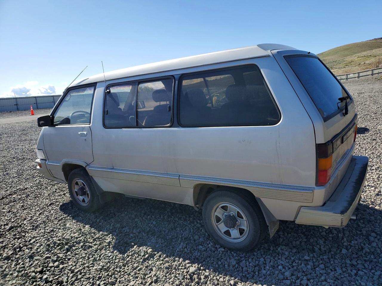 Toyota Van Wagon Le
