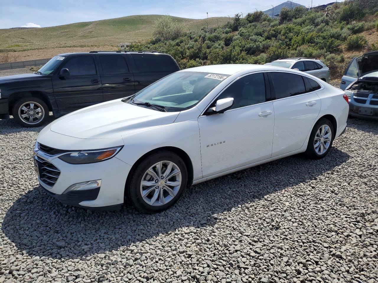 Salvage Chevrolet Malibu Image