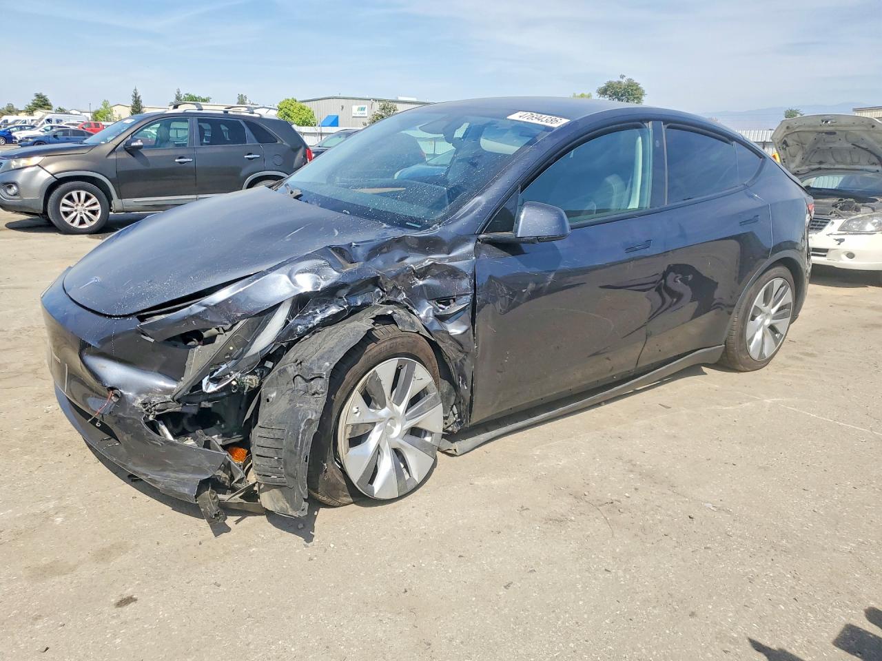 Salvage Tesla Model Y Image