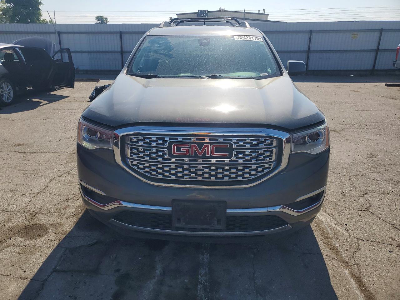 GMC Acadia Denali