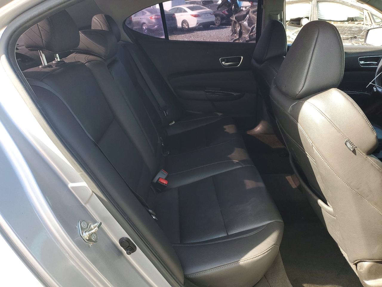 Acura TLX