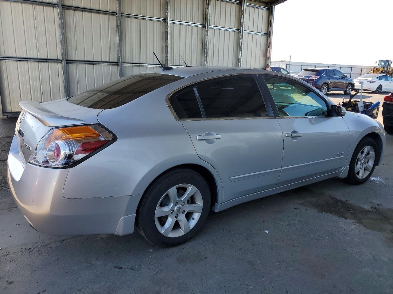 Nissan Altima Hybrid