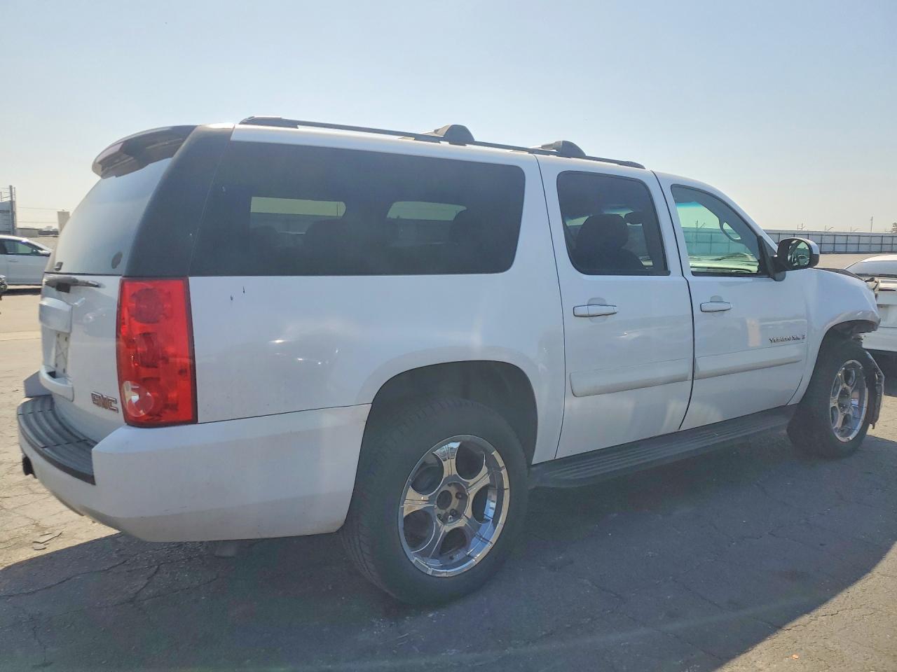 GMC Yukon C1500