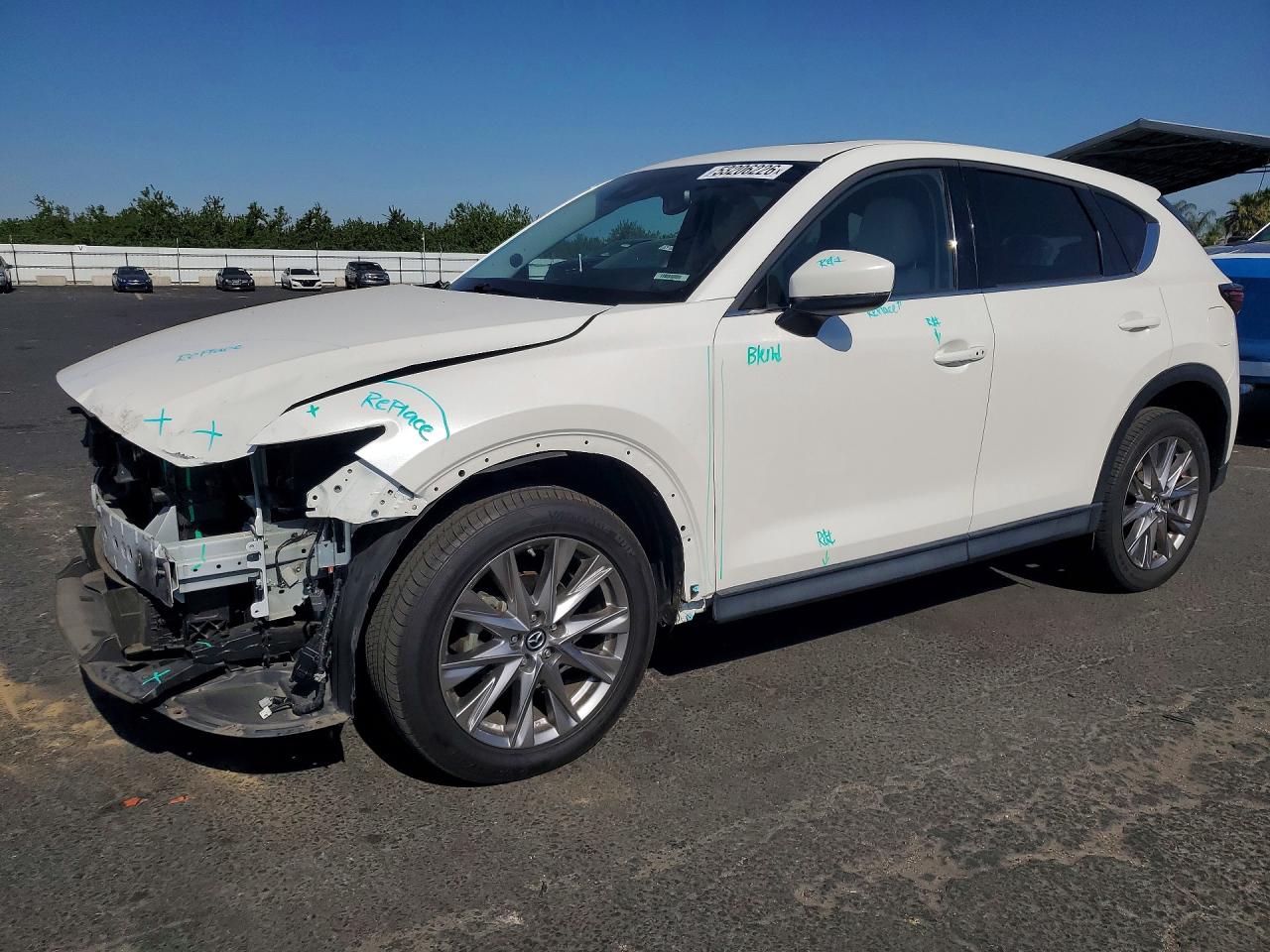 Salvage Mazda Cx Image