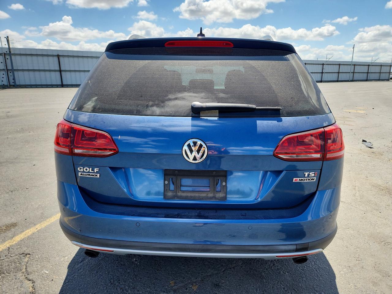 Volkswagen Golf S