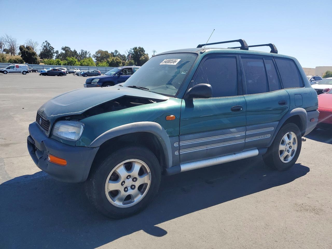 Salvage Toyota RAV4 Image
