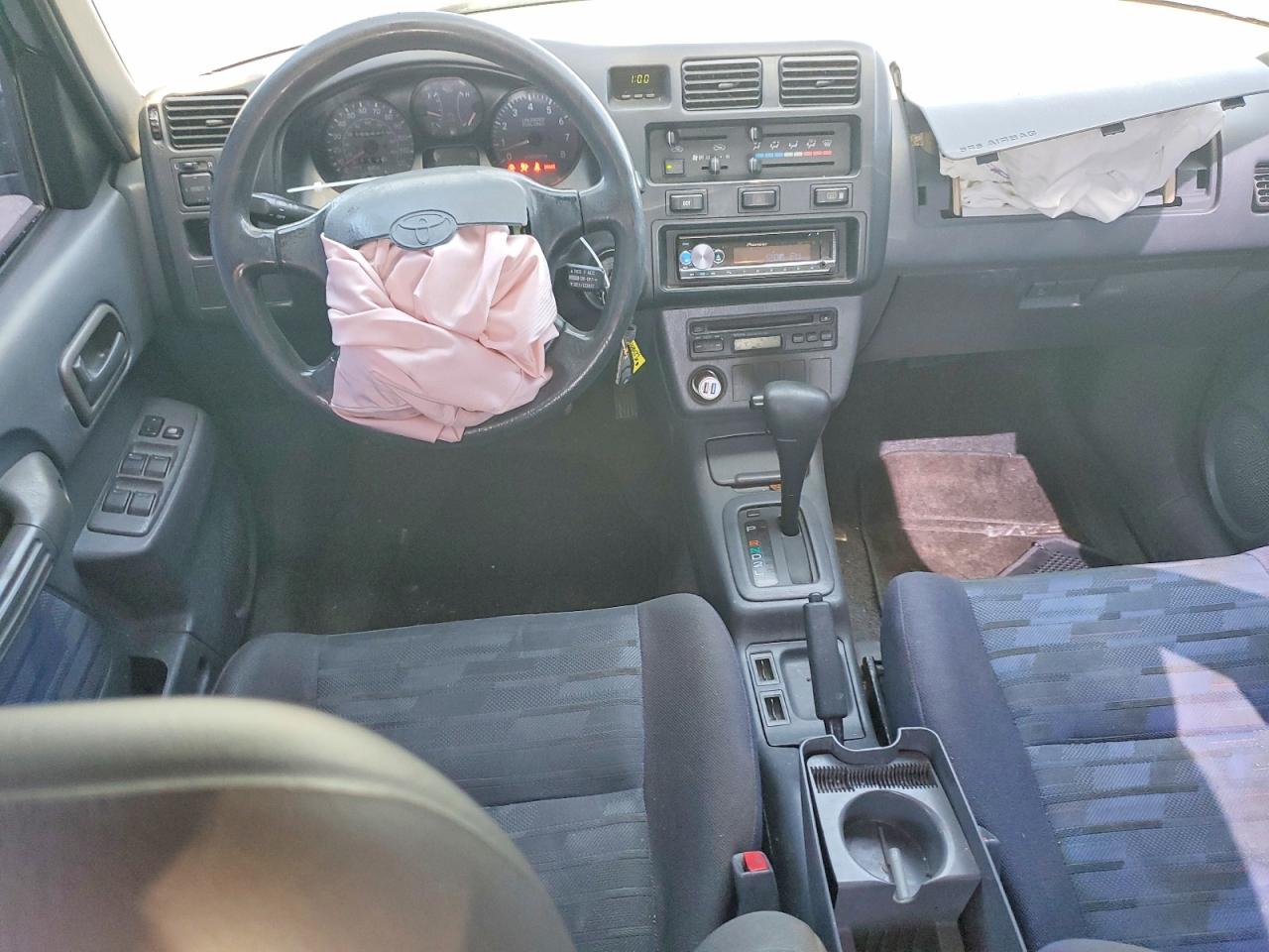 Toyota RAV4 Base
