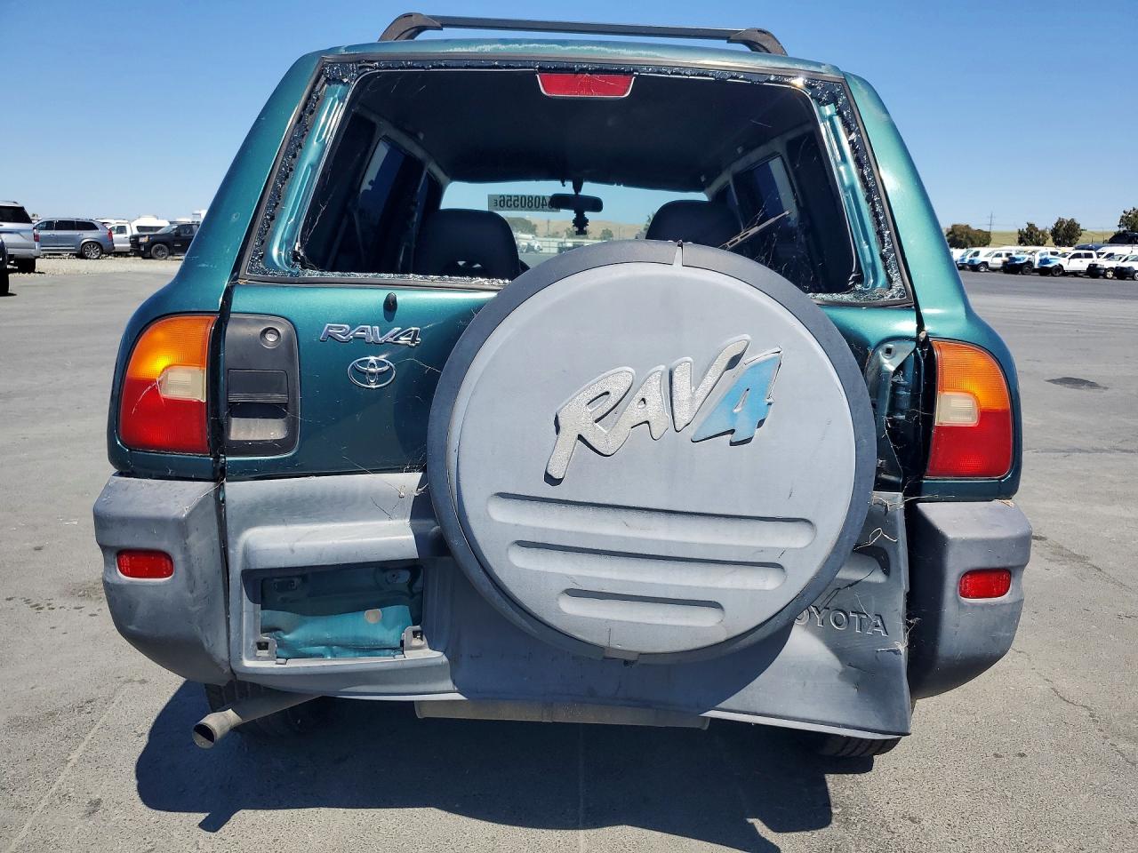 Toyota RAV4 Base
