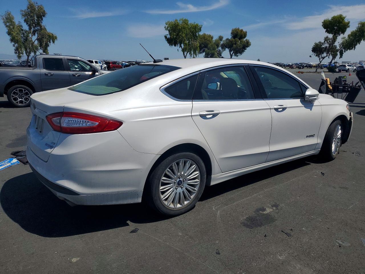 Ford Fusion Se Hybrid