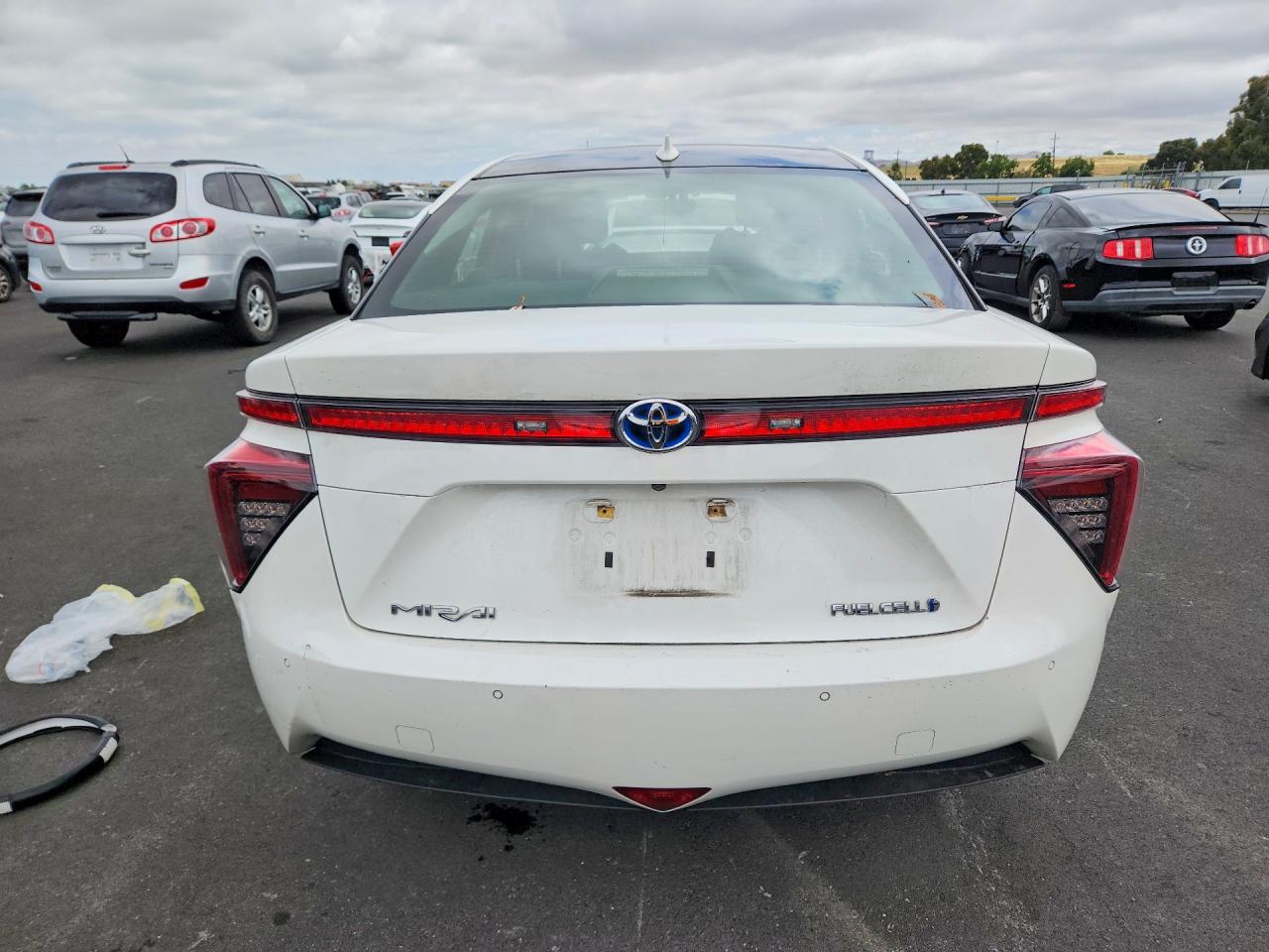 Toyota Mirai Base