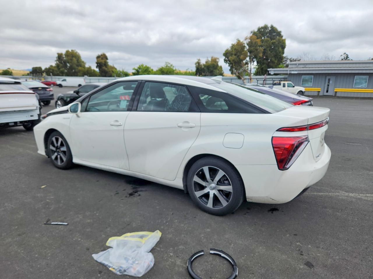 Toyota Mirai Base