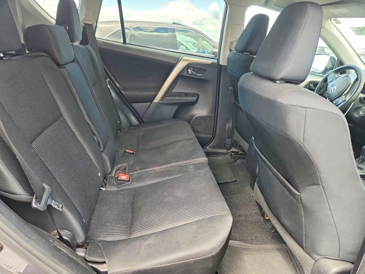 Toyota RAV4 Le