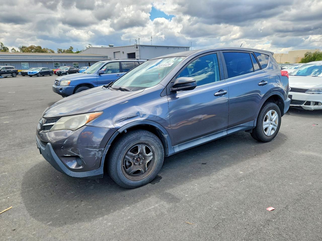 Salvage Toyota RAV4 Image
