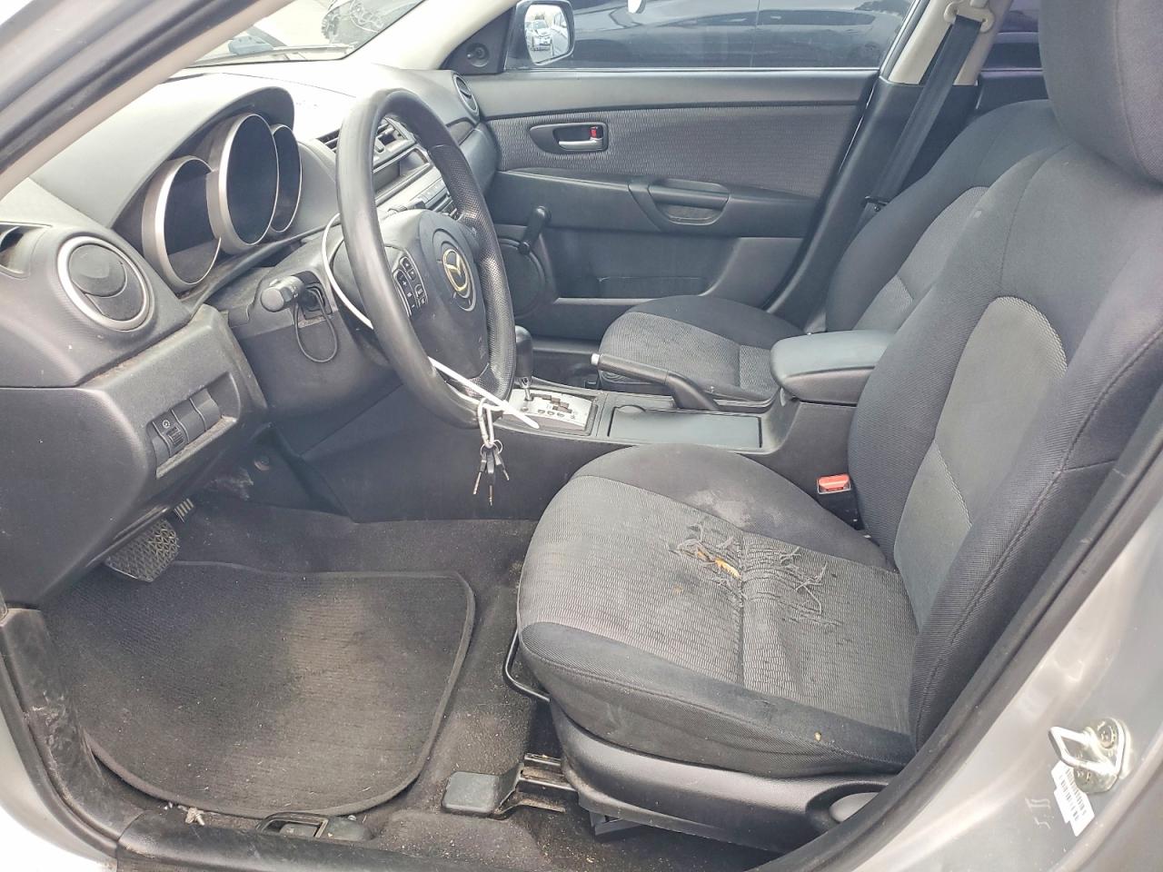Mazda 3 I