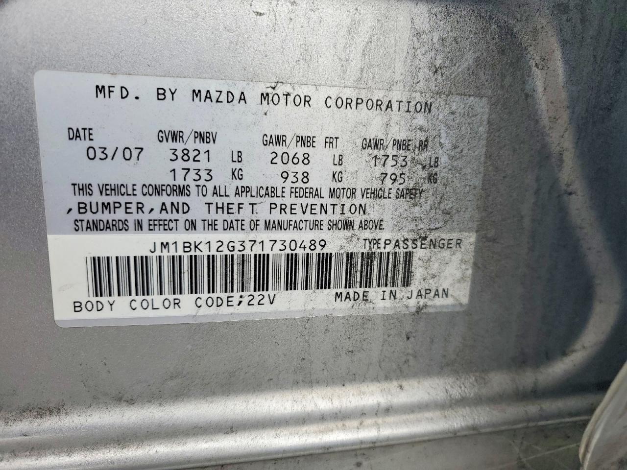 Mazda 3 I