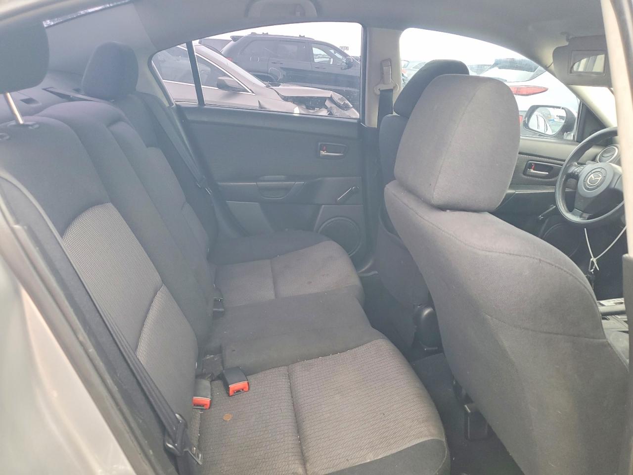 Mazda 3 I