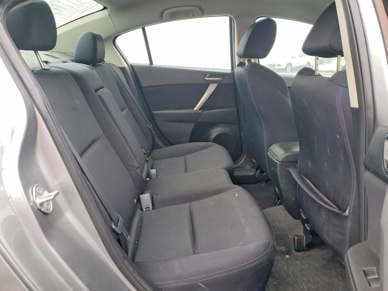 Mazda Mazda3 S