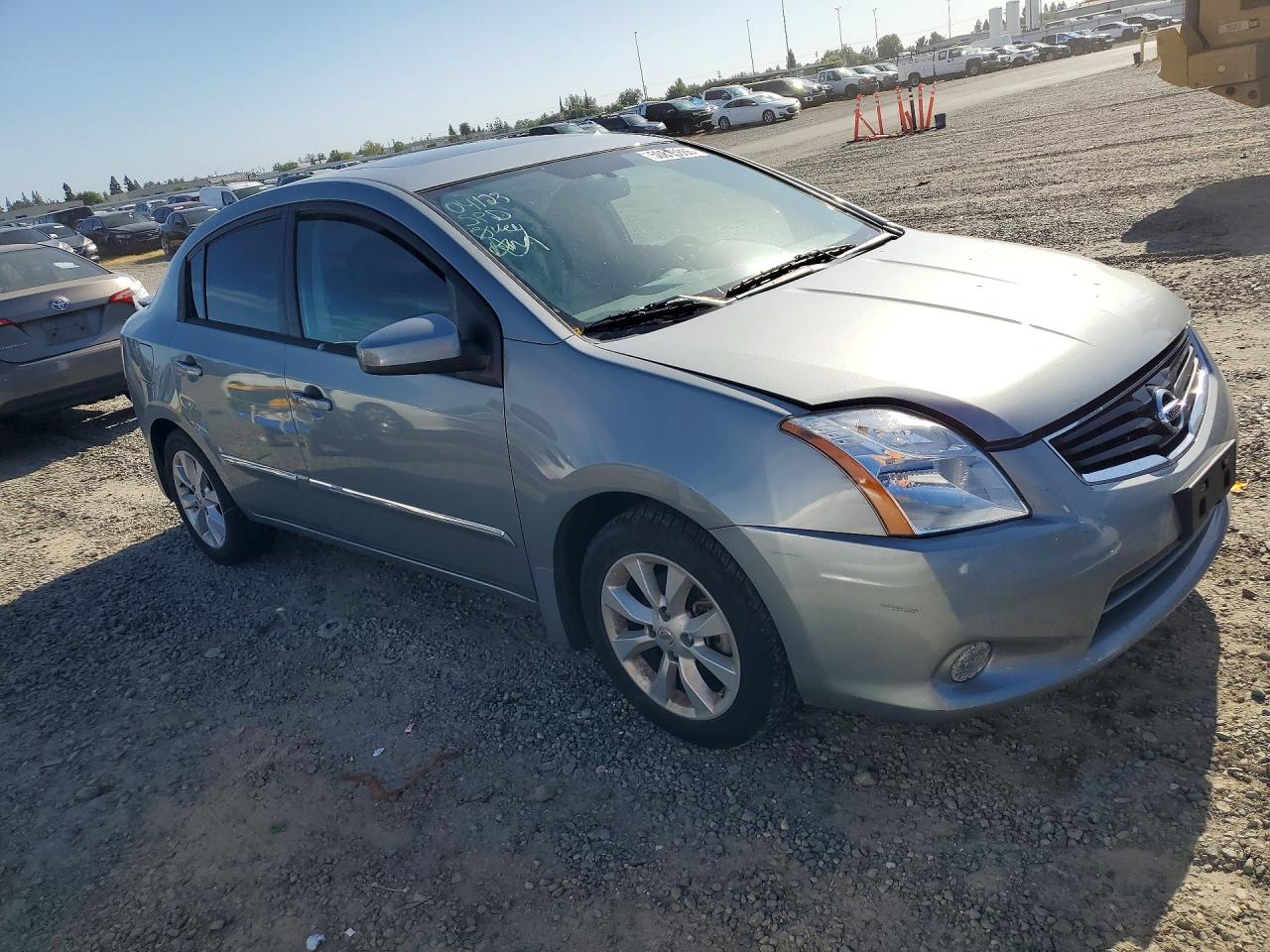 Nissan Sentra 2.0