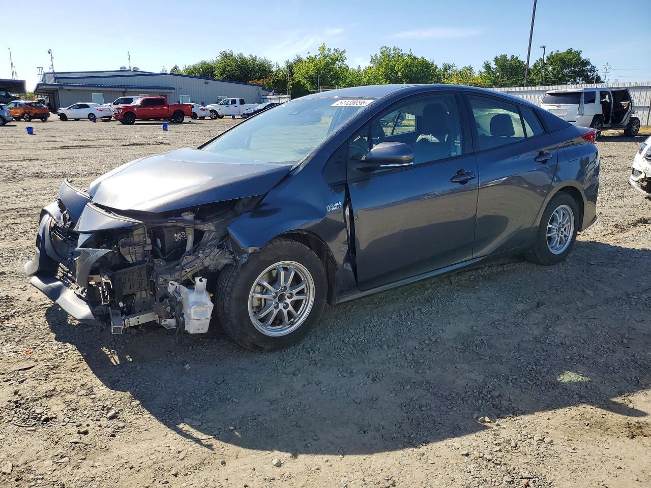 Salvage Toyota Prius Image