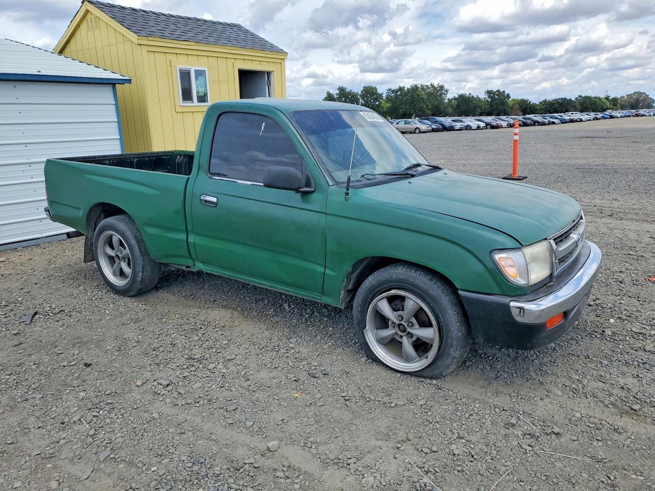 Toyota Tacoma Base