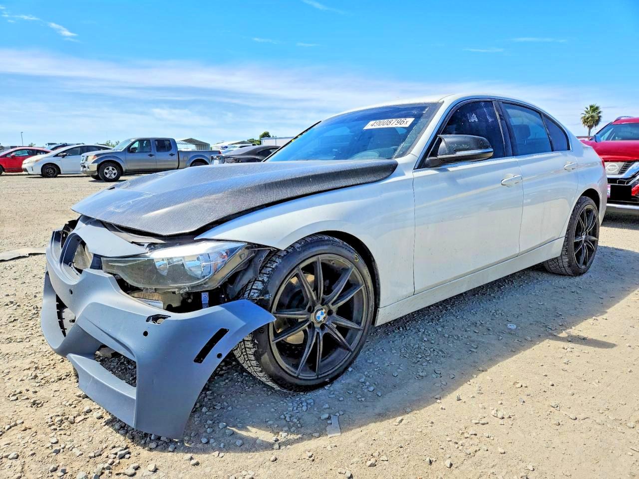 Salvage BMW 3 Series Image