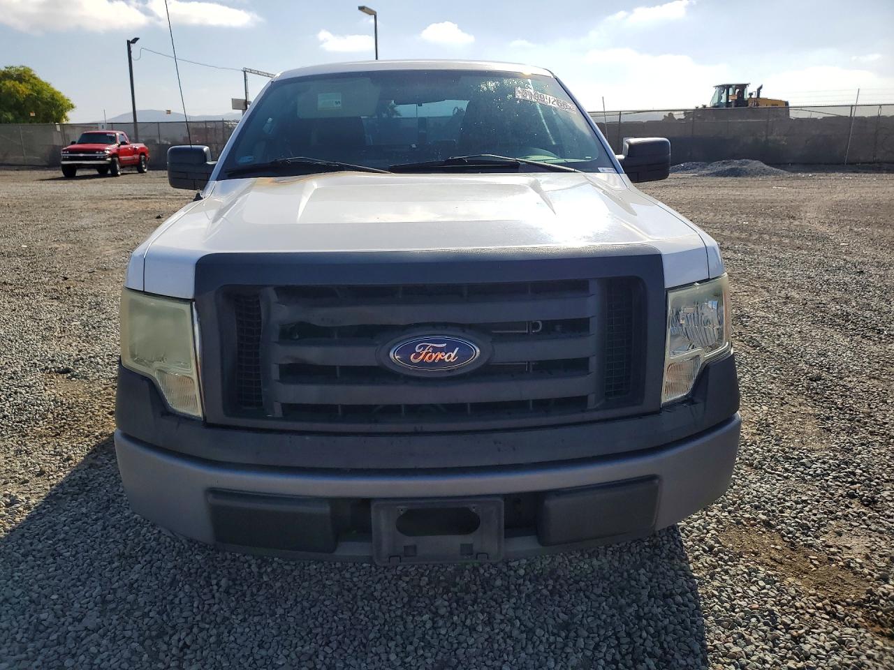 Ford F-150 Super Cab