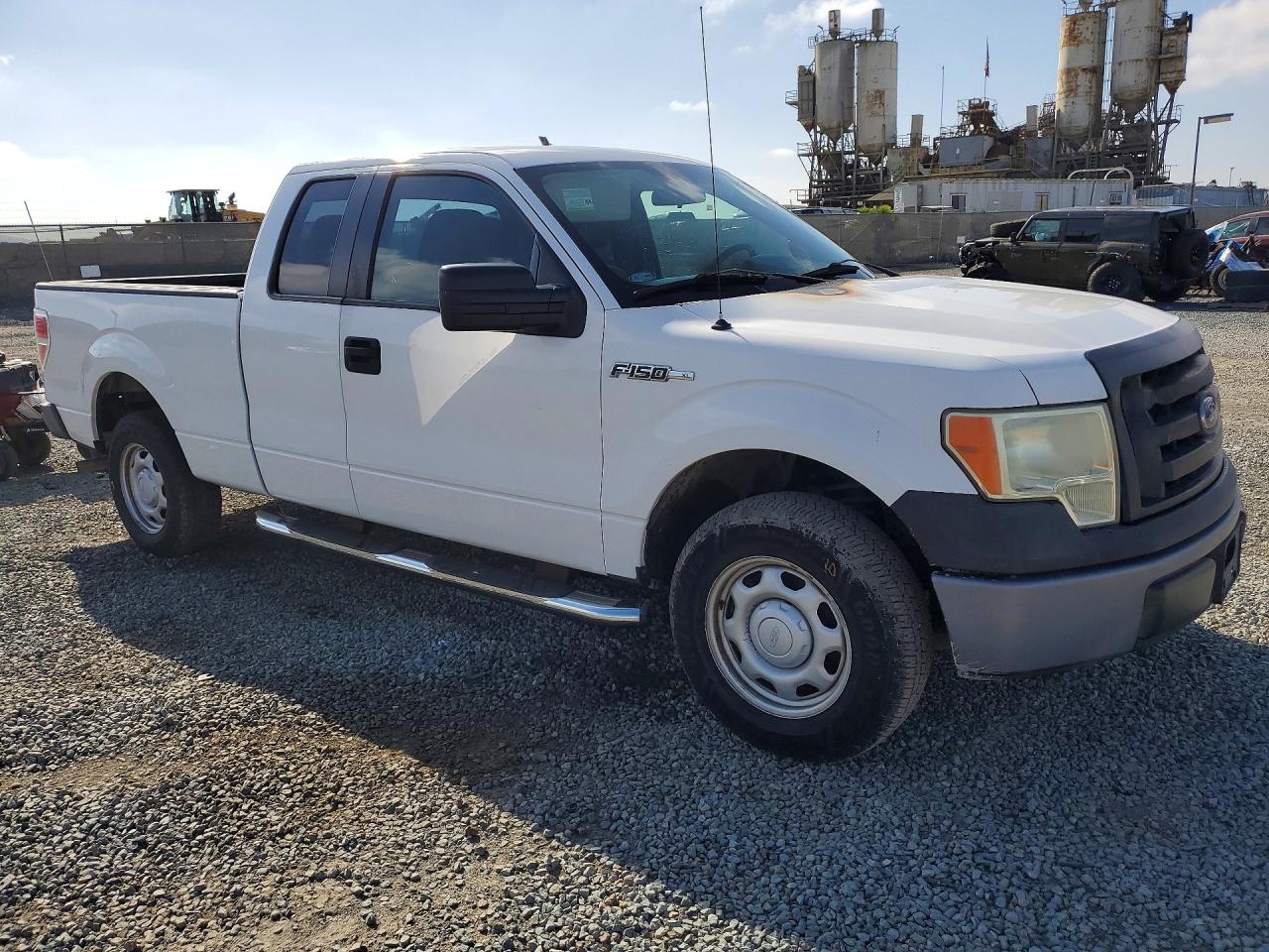 Ford F-150 Super Cab