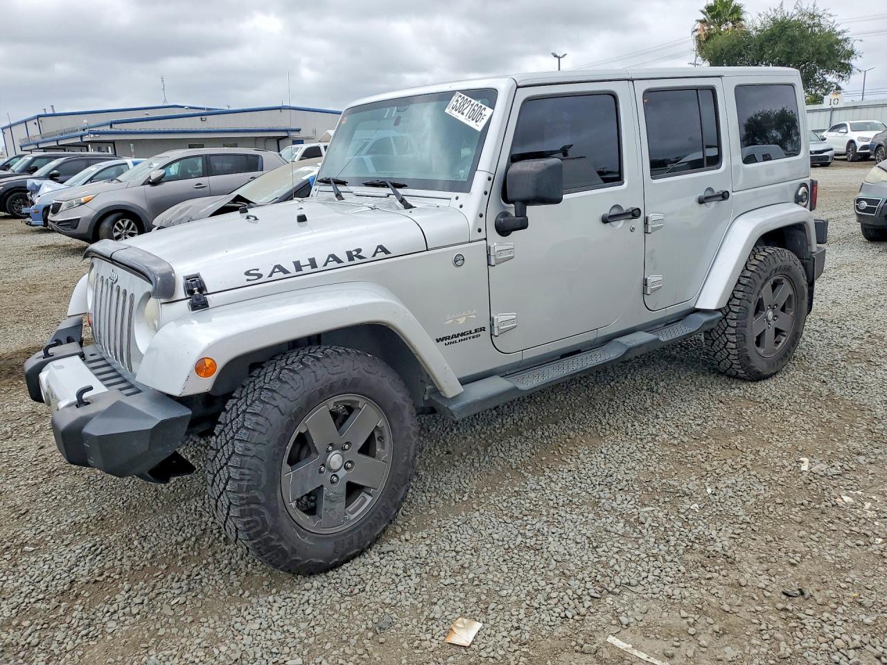 Salvage Jeep Wrangler Image