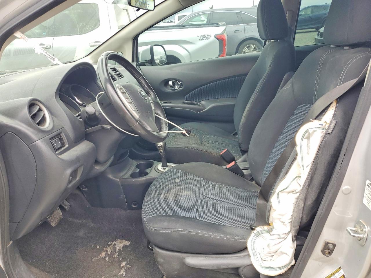 Nissan Versa Sv