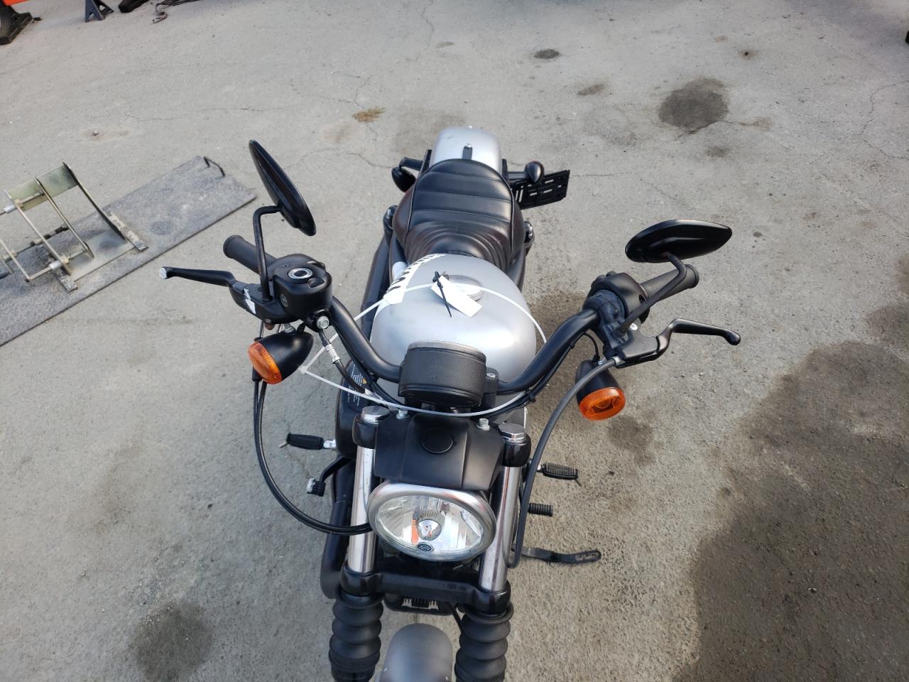 Harley-Davidson Xl883 N N