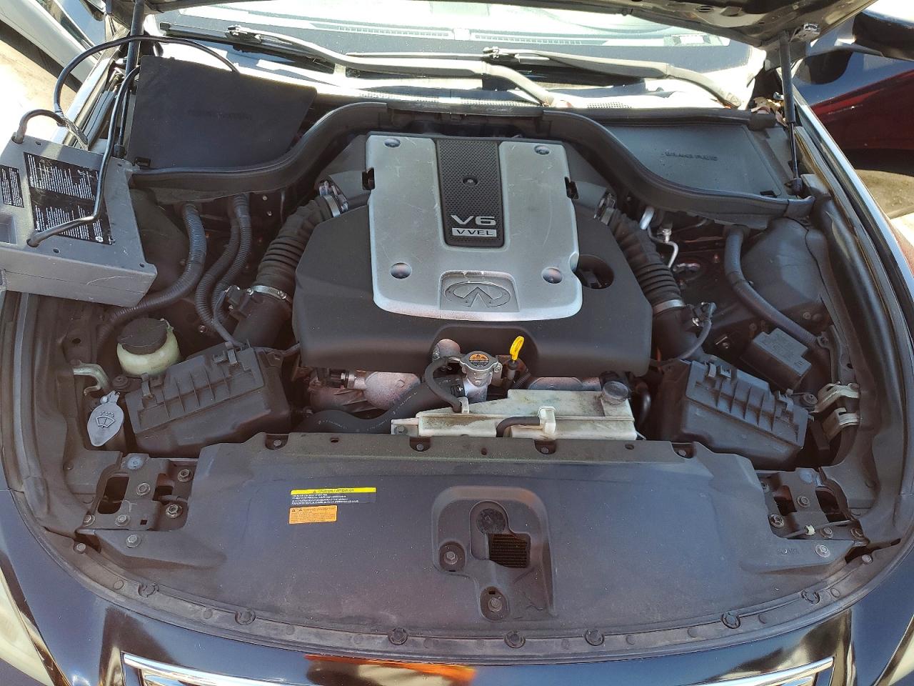 INFINITI G37 Base