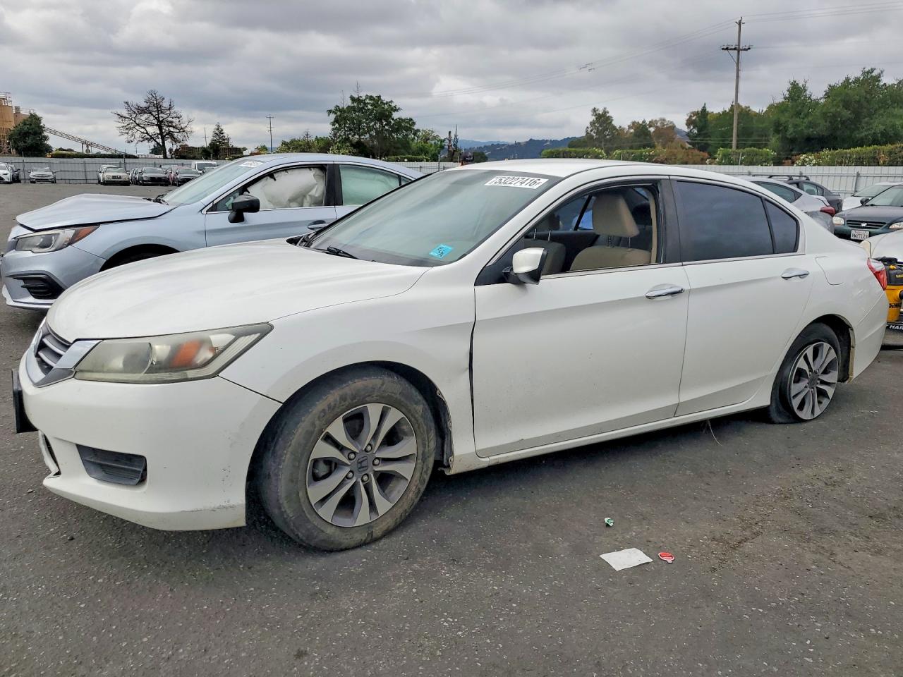Salvage Honda Accord Image