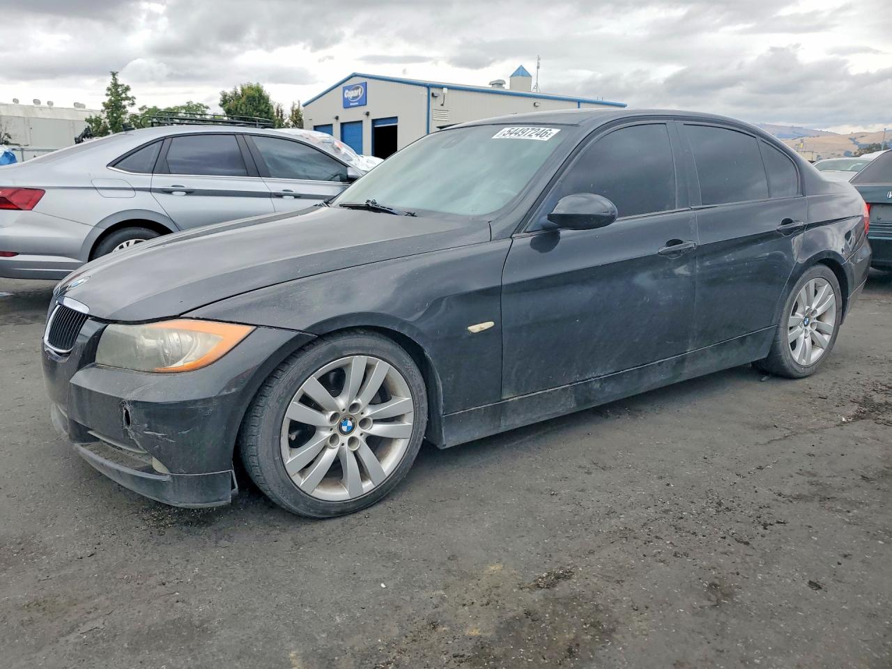 Salvage BMW 3 Series Image