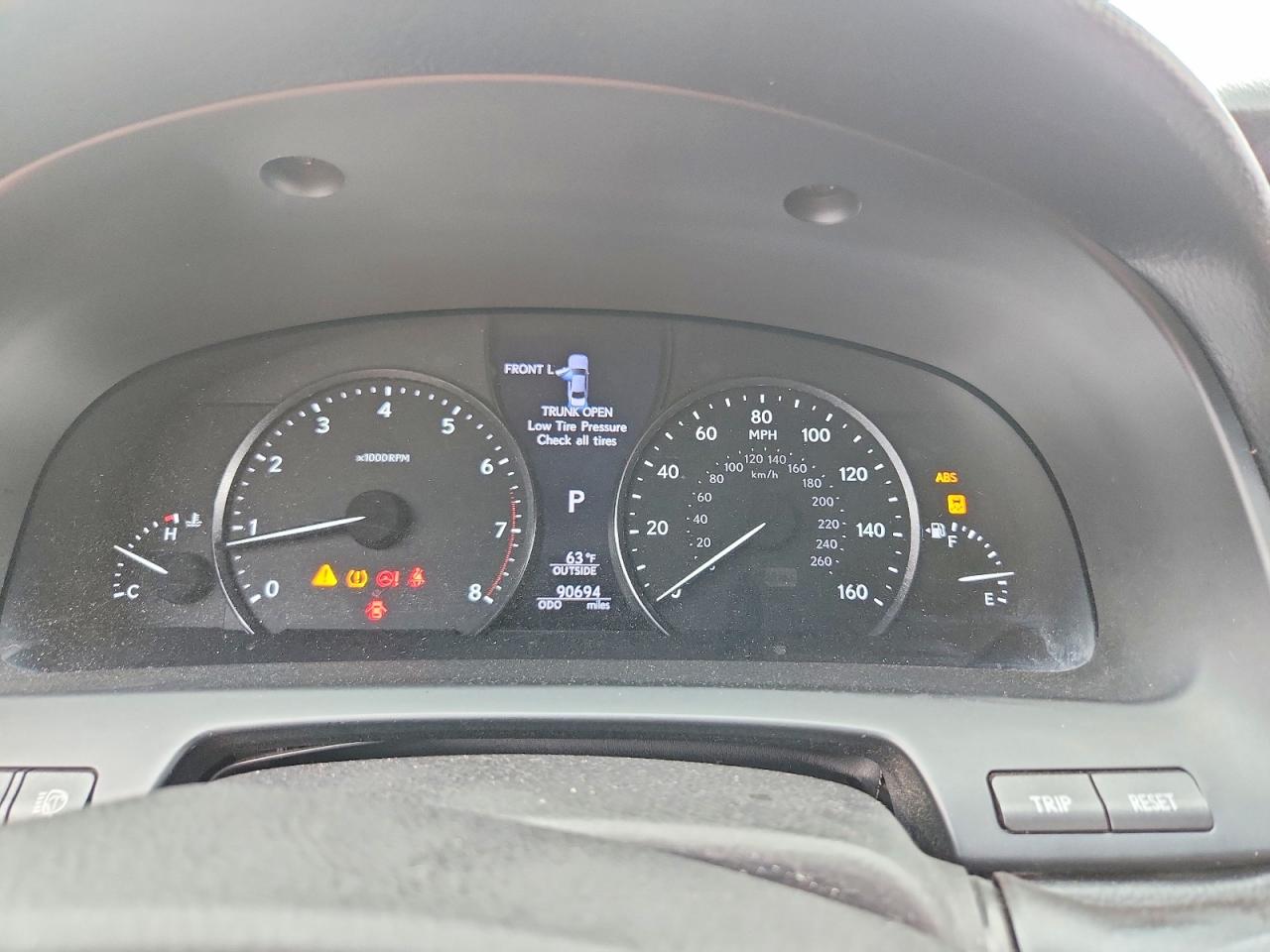 Lexus LS 460