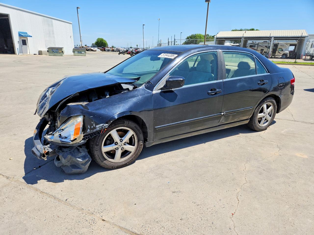 Salvage Honda Accord Image