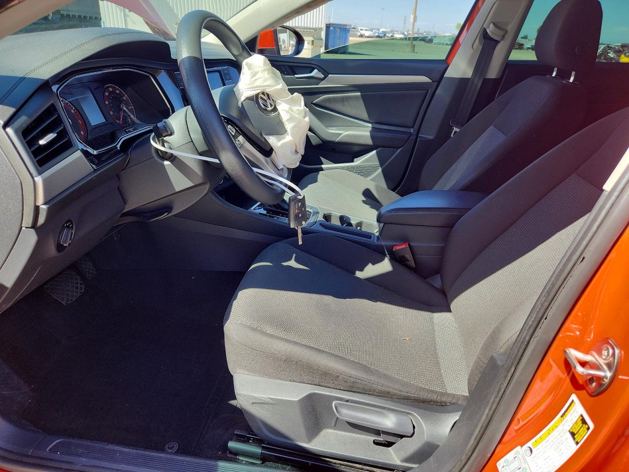 Volkswagen Jetta S