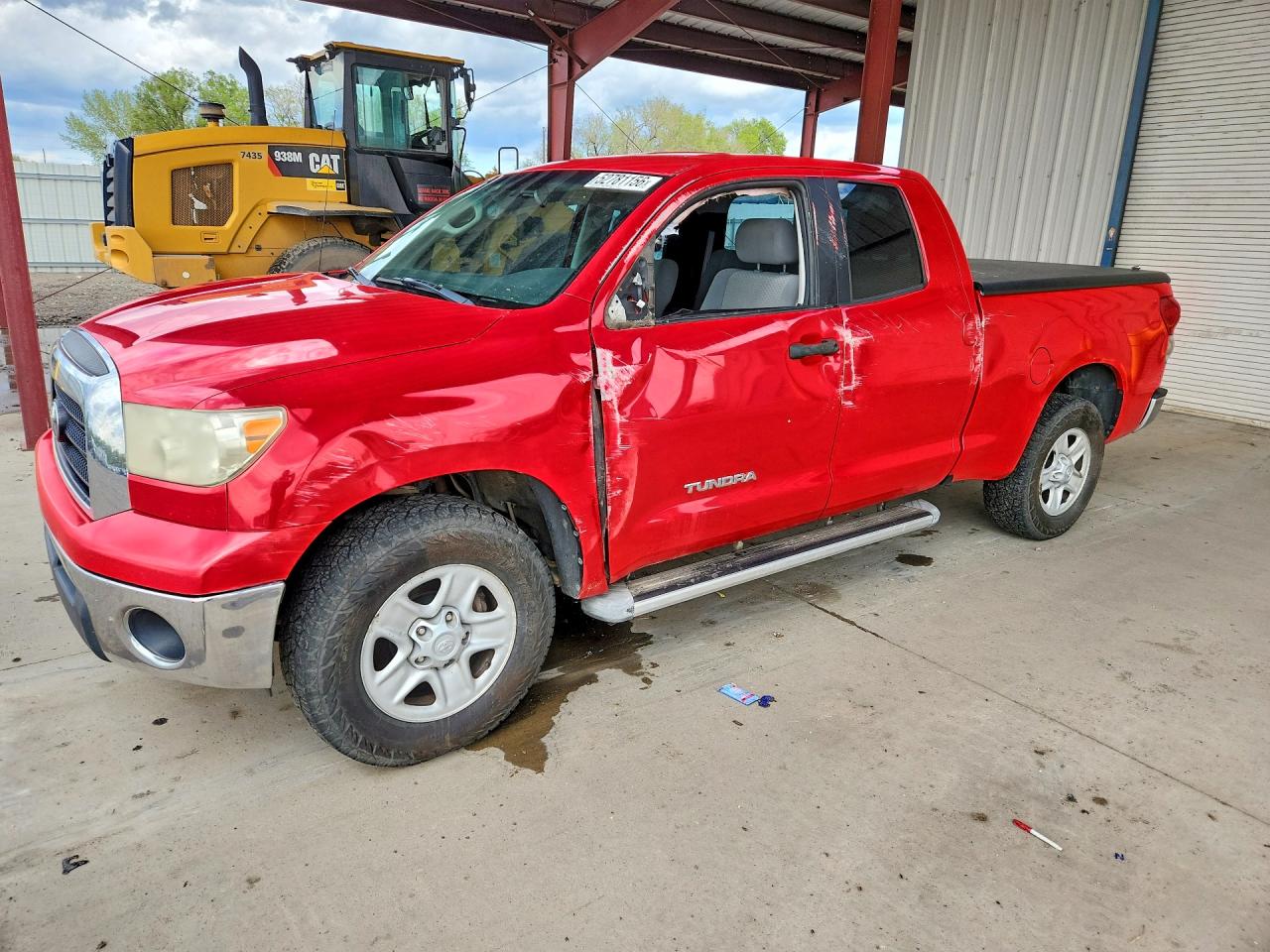 Salvage Toyota Tundra Image