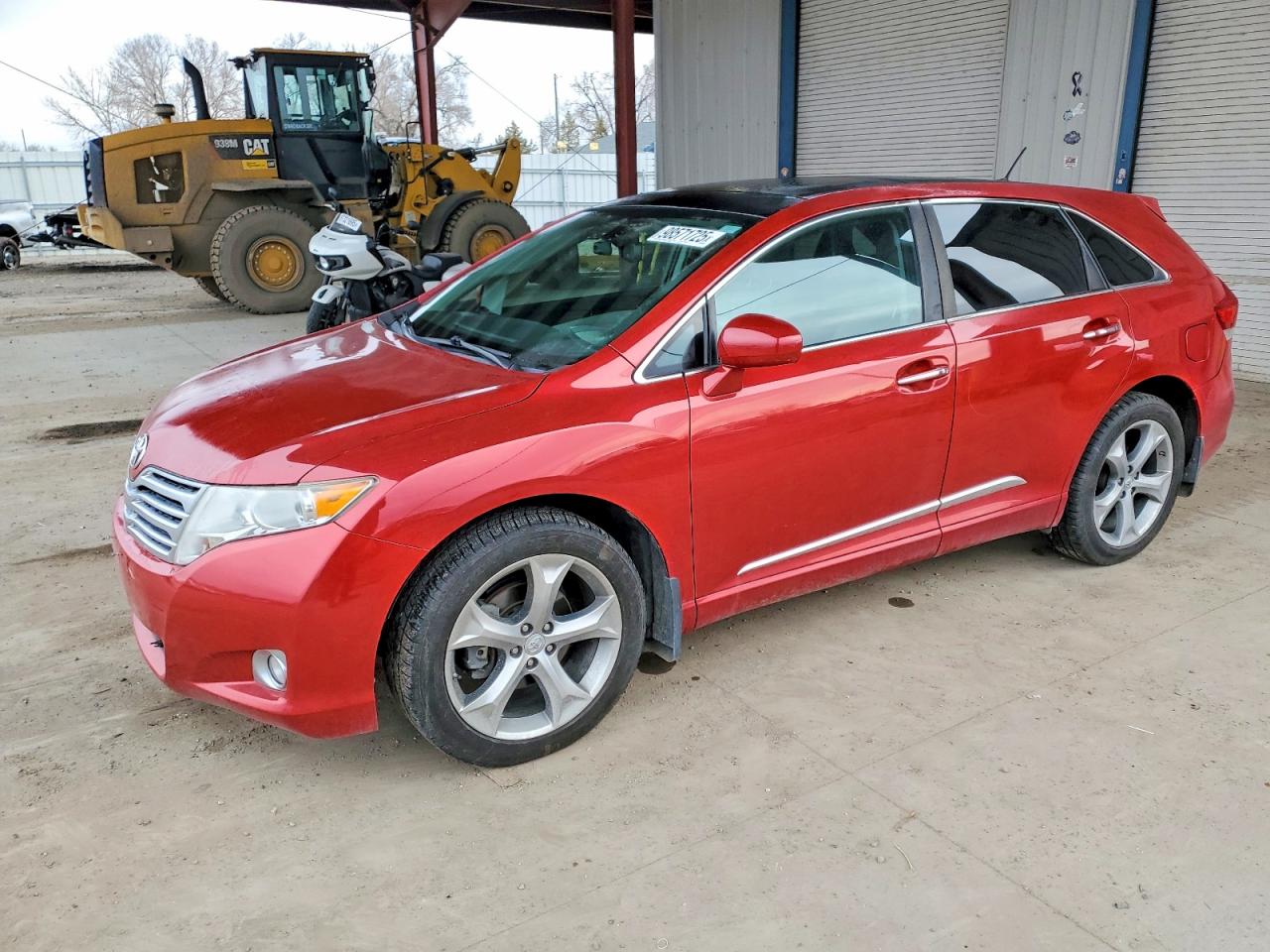 Salvage Toyota Venza Image