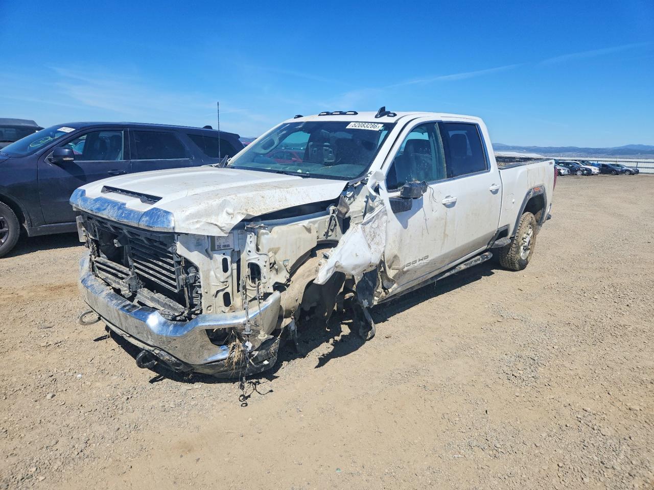 Salvage GMC Sierra Image