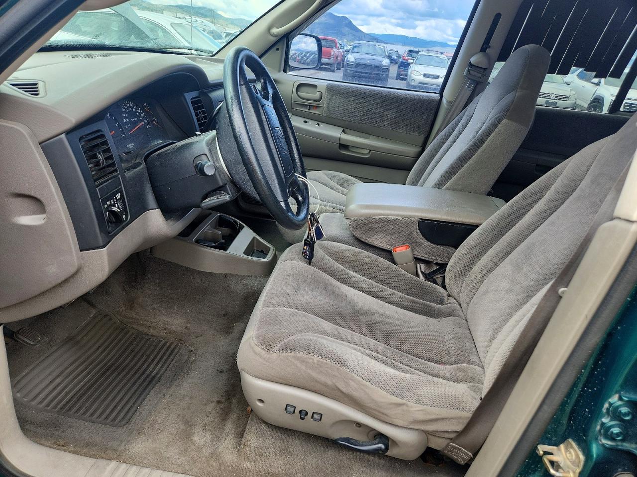 Dodge Dakota Quad Slt