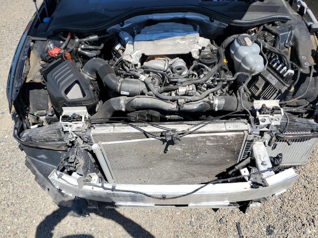 Audi A8 L