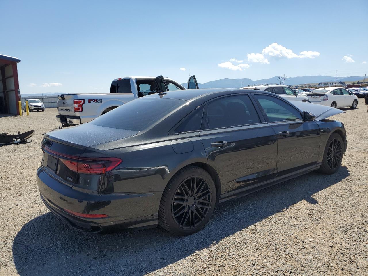 Audi A8 L