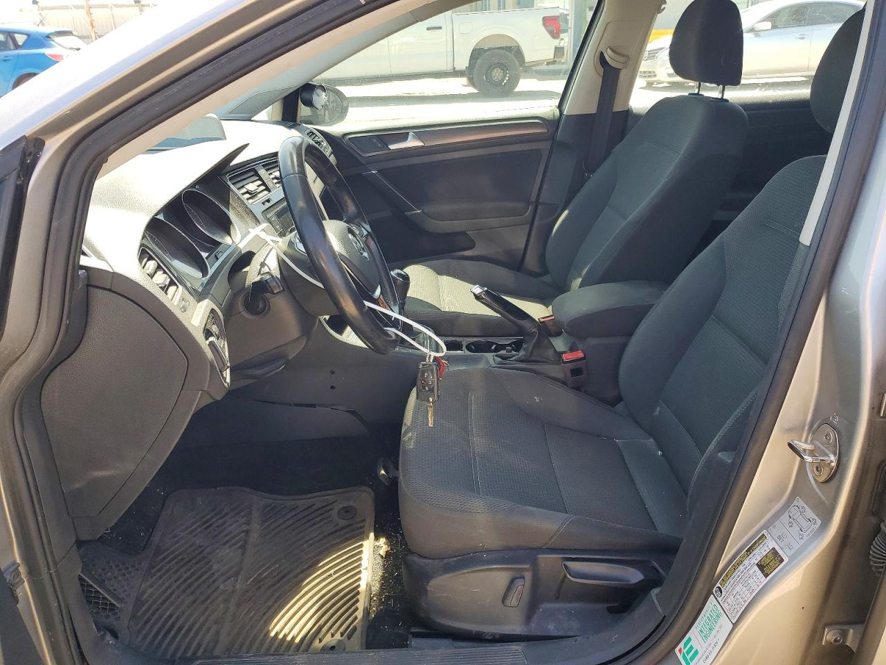 Volkswagen Golf S