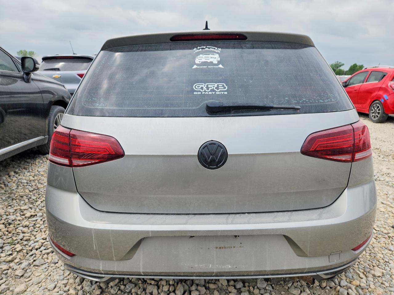 Volkswagen Golf S