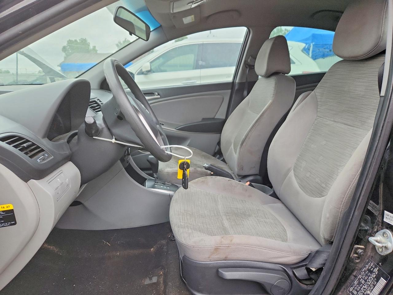 Hyundai ACCENT Se